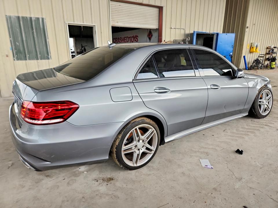 53761766 :رقم المزاد ، WDDHF5KB7EA872020 vin ، 2014 Mercedes-benz E مزاد بيع