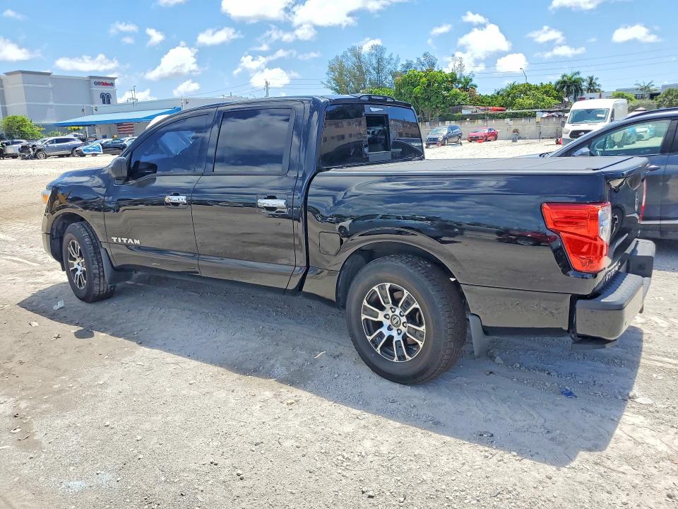 59556096 :رقم المزاد ، 1N6AA1EFXMN526517 vin ، 2021 Nissan Titan مزاد بيع