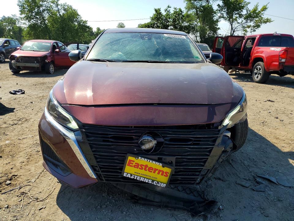 58656556 :رقم المزاد ، 1N4BL4DVXRN371380 vin ، 2024 Nissan Altima مزاد بيع