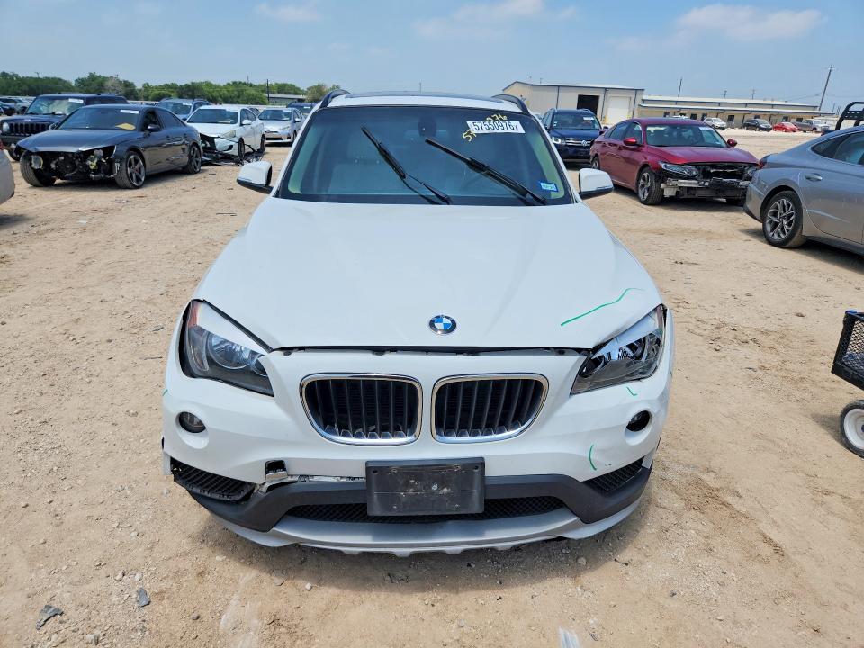 2015 Bmw X1 მანქანა იყიდება აუქციონზე, vin: WBAVM1C52FV317570, აუქციონის ნომერი: 57550976