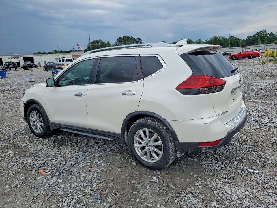 Продажа на аукционе авто 2018 Nissan Rogue, vin: 5N1AT2MT5JC801577, номер лота: 55718256