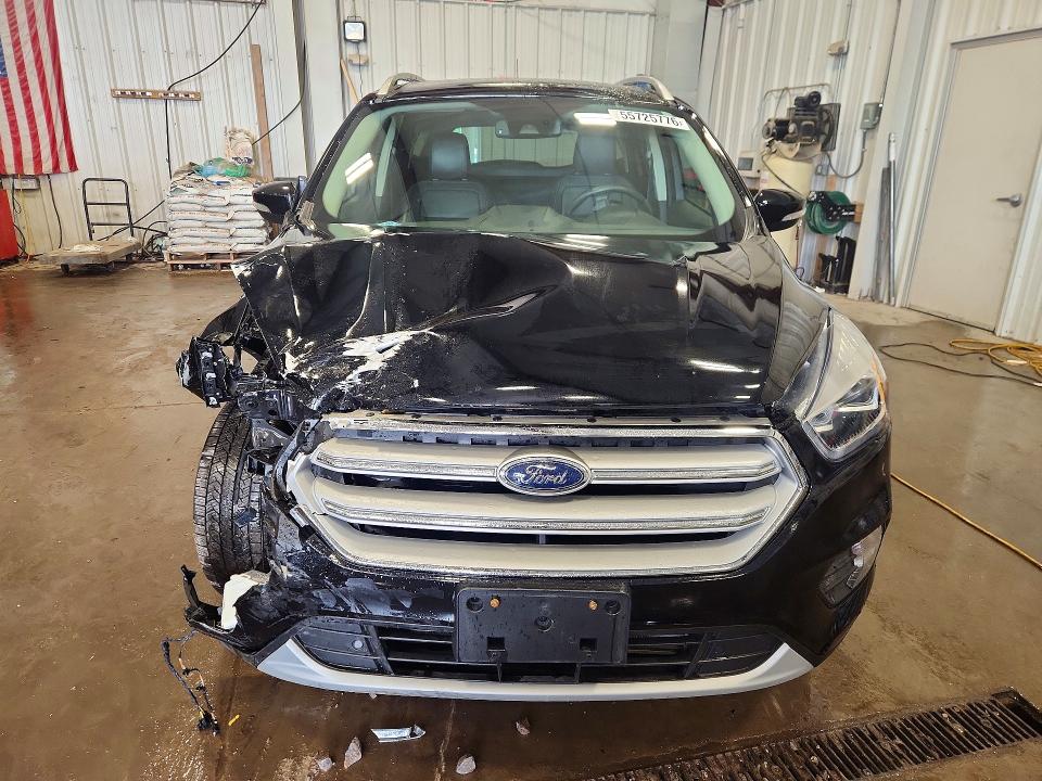 2018 Ford Escape მანქანა იყიდება აუქციონზე, vin: 1FMCU9J98JUC76418, აუქციონის ნომერი: 55725776