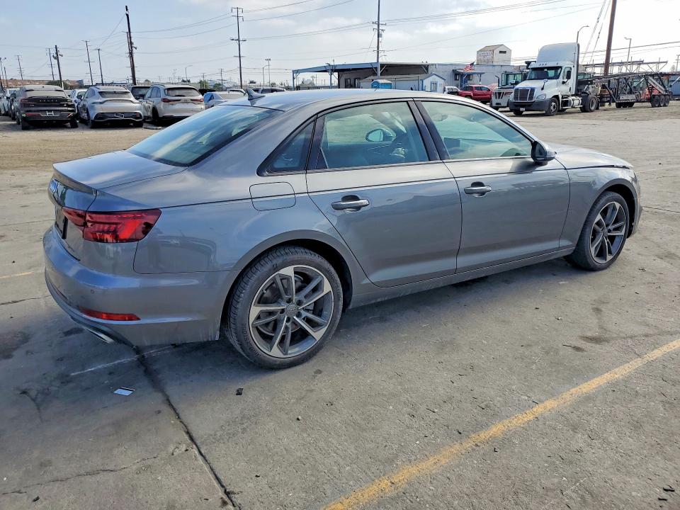 Продажа на аукционе авто 2019 Audi A4, vin: WAUGMAF44KA109820, номер лота: 57177756