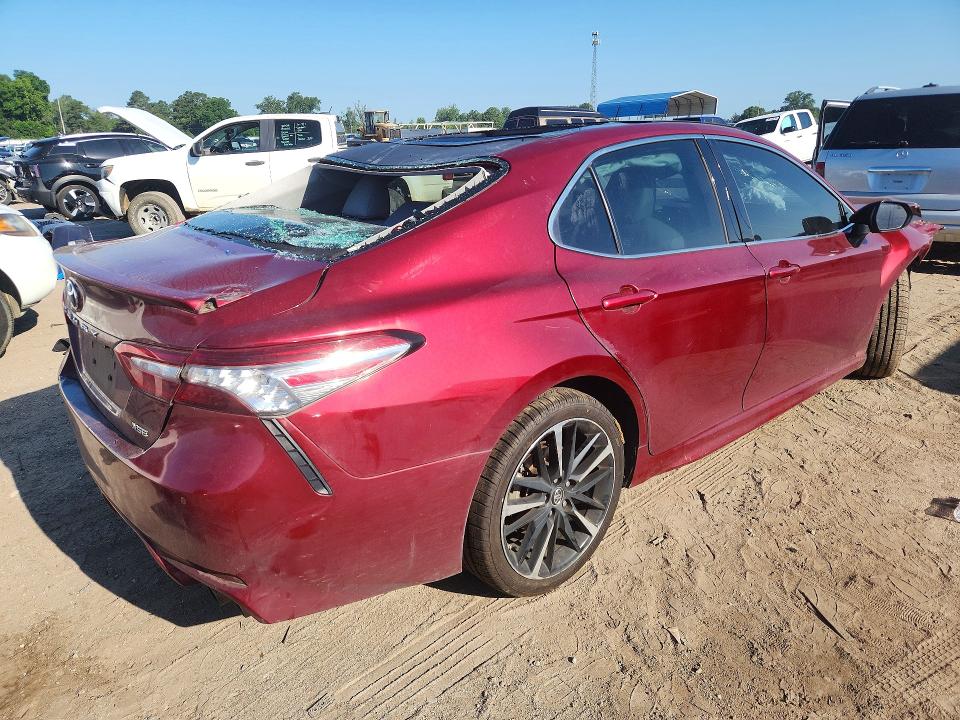 Aukcja sprzedaży 2018 Toyota Camry, vin: 4T1B61HK9JU650938, numer aukcji: 56603476