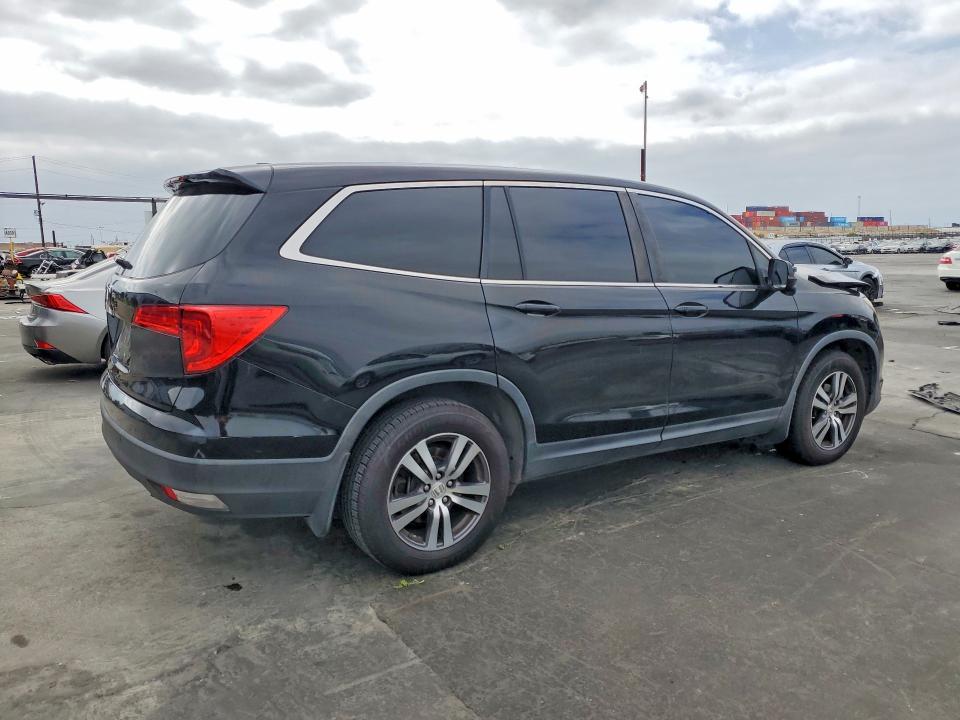 Продаж на аукціоні авто 2017 Honda Pilot, vin: 5FNYF5H57HB007605, номер лоту: 56178086