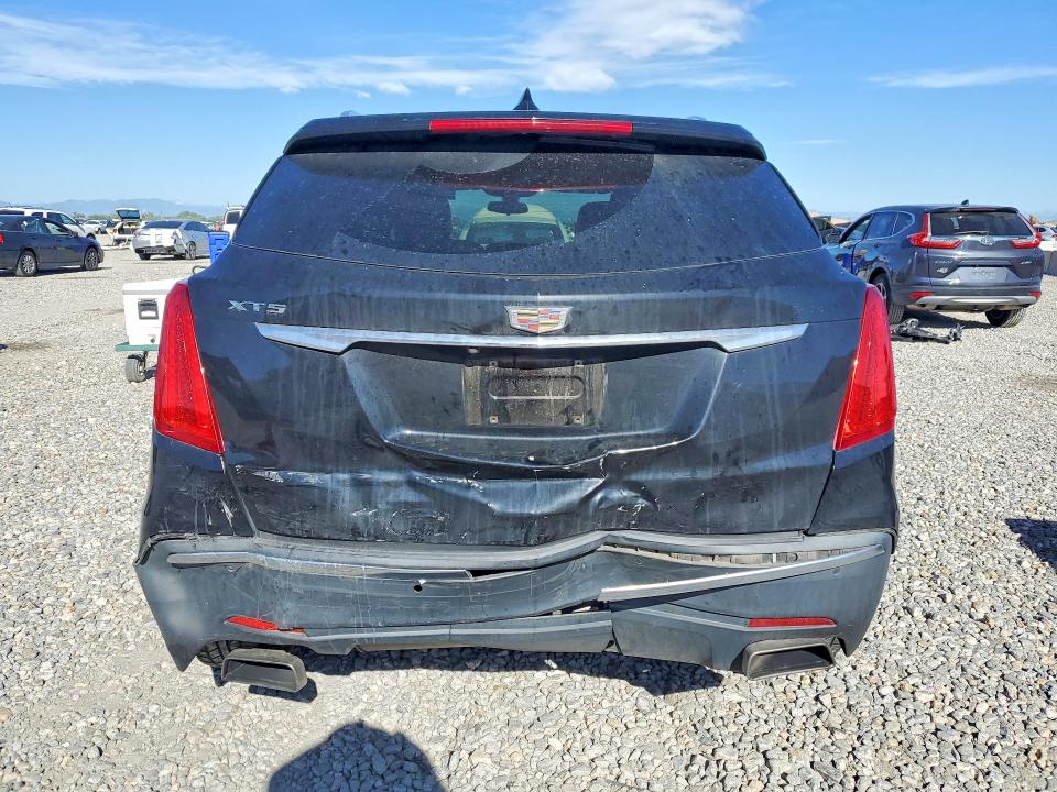 Продажа на аукционе авто 2017 Cadillac Xt5, vin: 1GYKNARS0HZ223919, номер лота: 57682786