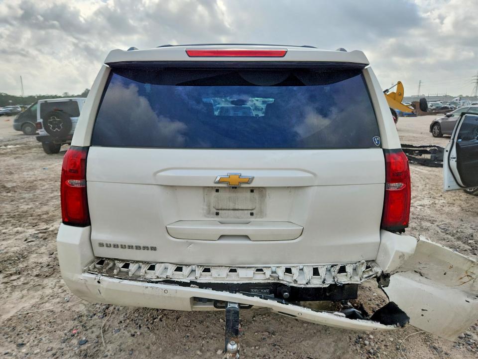 Aukcja sprzedaży 2015 Chevrolet Suburban, vin: 1GNSKKKC6FR725295, numer aukcji: 57648976