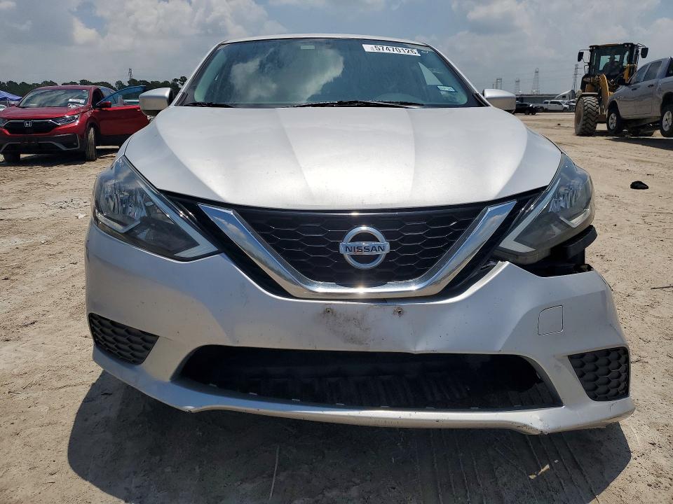 2019 Nissan Sentra მანქანა იყიდება აუქციონზე, vin: 3N1AB7AP1KY427153, აუქციონის ნომერი: 57470126