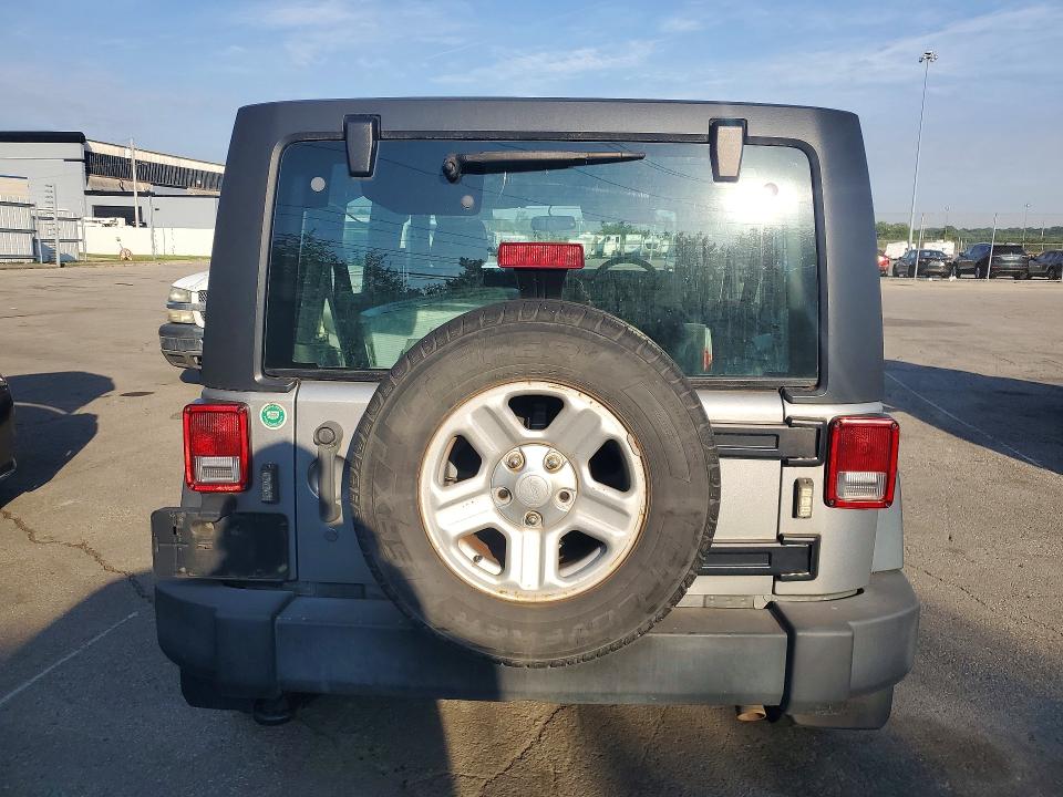 2016 Jeep Wrangler Unlimited მანქანა იყიდება აუქციონზე, vin: 1C4BJWKG7GL200305, აუქციონის ნომერი: 55354106