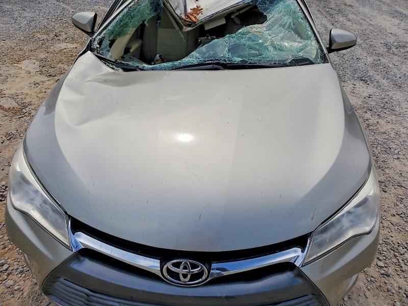 56991586 :رقم المزاد ، 4T1BF1FK9HU397889 vin ، 2017 Toyota Camry مزاد بيع
