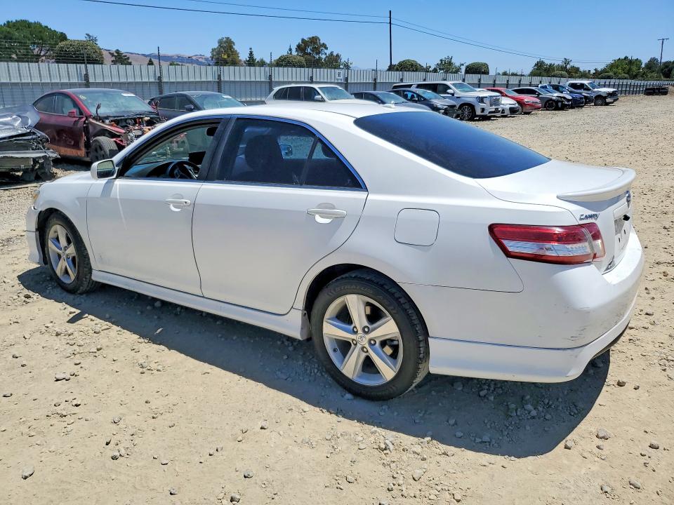 55784636 :رقم المزاد ، 4T1BF3EK2BU703545 vin ، 2011 Toyota Camry مزاد بيع