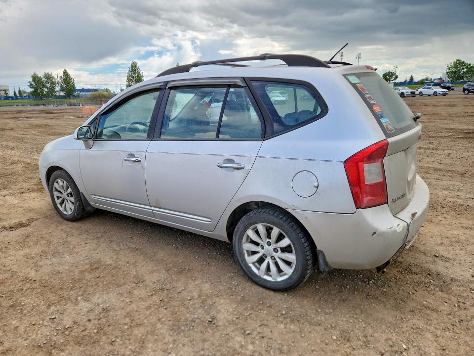 2010 Kia Rondo მანქანა იყიდება აუქციონზე, vin: KNAHH8A87A7321103, აუქციონის ნომერი: 56447406