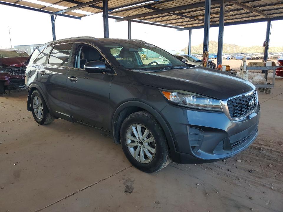 Продажа на аукционе авто 2019 Kia Sorento, vin: 5XYPG4A34KG525120, номер лота: 55874546