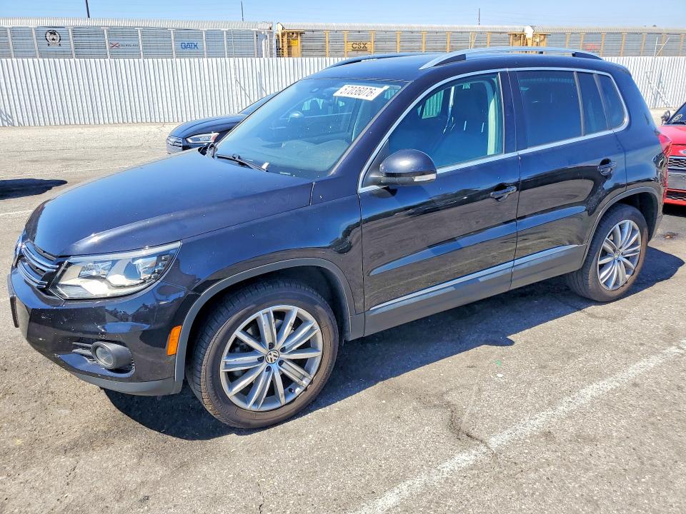 Продажа на аукционе авто 2016 Volkswagen Tiguan, vin: WVGAV7AX7GW577444, номер лота: 57036076