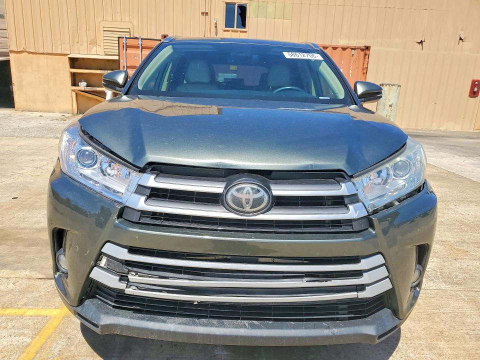 2019 Toyota Highlander მანქანა იყიდება აუქციონზე, vin: 5TDKZRFH2KS349533, აუქციონის ნომერი: 58612706