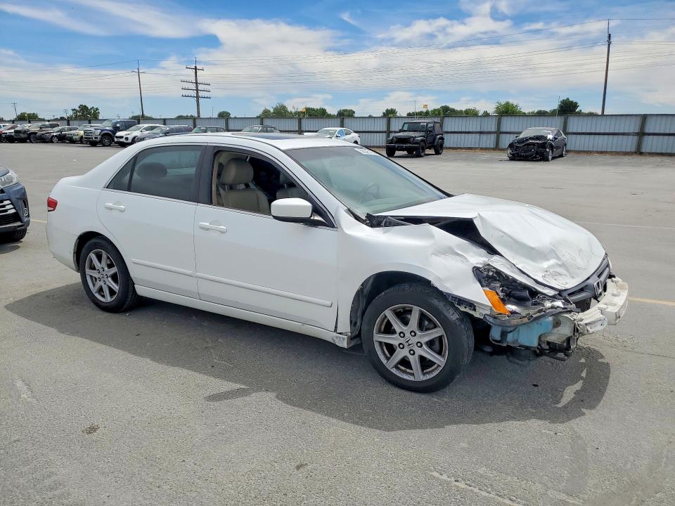 58045126 :رقم المزاد ، 1HGCM66584A069219 vin ، 2004 Honda Accord مزاد بيع
