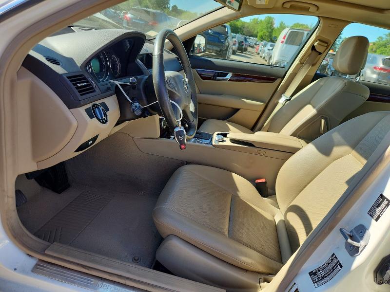 55680236 :رقم المزاد ، WDDGF81X89R046049 vin ، 2009 Mercedes-benz C مزاد بيع