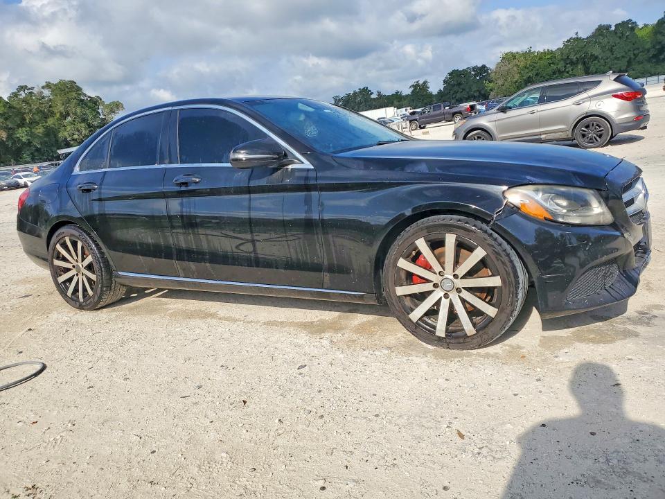 57221616 :رقم المزاد ، 55SWF4JB8GU124804 vin ، 2016 Mercedes-benz C مزاد بيع
