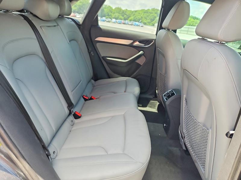 57754376 :رقم المزاد ، WA1ECCFSXJR028564 vin ، 2018 Audi Q3 مزاد بيع
