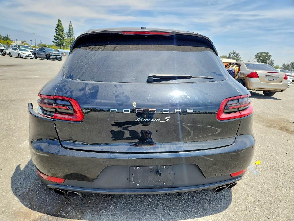 55467256 :رقم المزاد ، WP1AB2A59FLB51767 vin ، 2015 Porsche Macan مزاد بيع