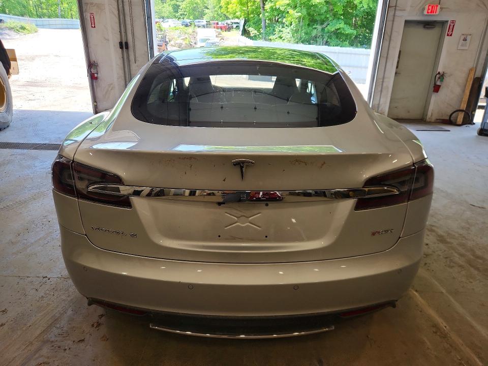 Продажа на аукционе авто 2014 Tesla Model S, vin: 5YJSA1H12EFP43583, номер лота: 56327816