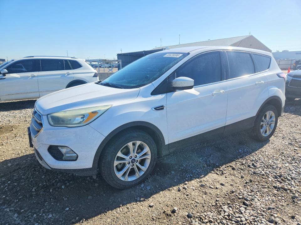 55629096 :رقم المزاد ، 1FMCU9GD8HUC50097 vin ، 2017 Ford Escape مزاد بيع