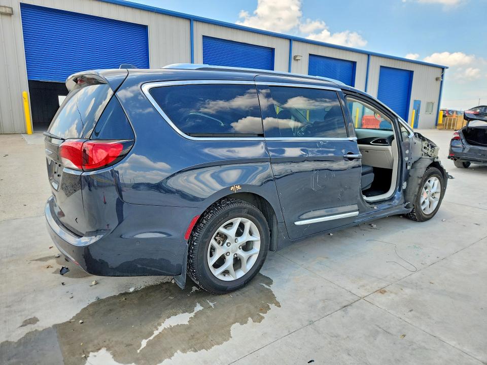 Продаж на аукціоні авто 2020 Chrysler Pacifica, vin: 2C4RC1BG9LR128813, номер лоту: 55584896