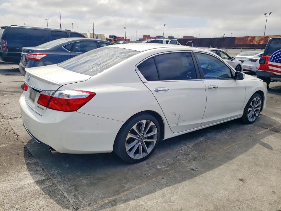 2014 Honda Accord მანქანა იყიდება აუქციონზე, vin: 1HGCR2F53EA016956, აუქციონის ნომერი: 57345596