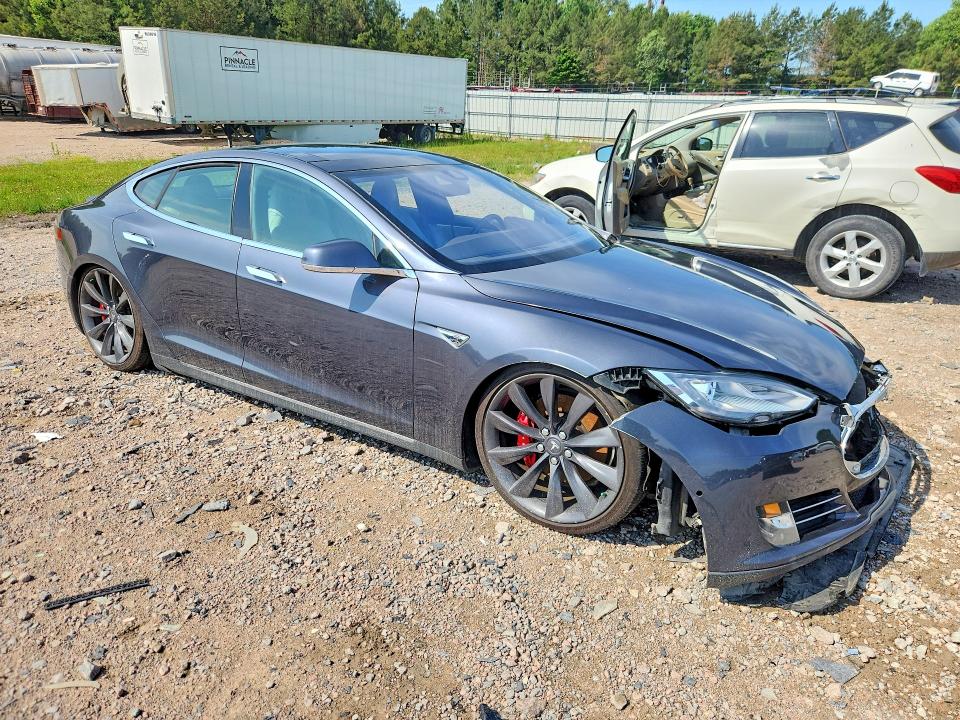 Продаж на аукціоні авто 2015 Tesla Model S, vin: 5YJSA4H27FFP78325, номер лоту: 56968156