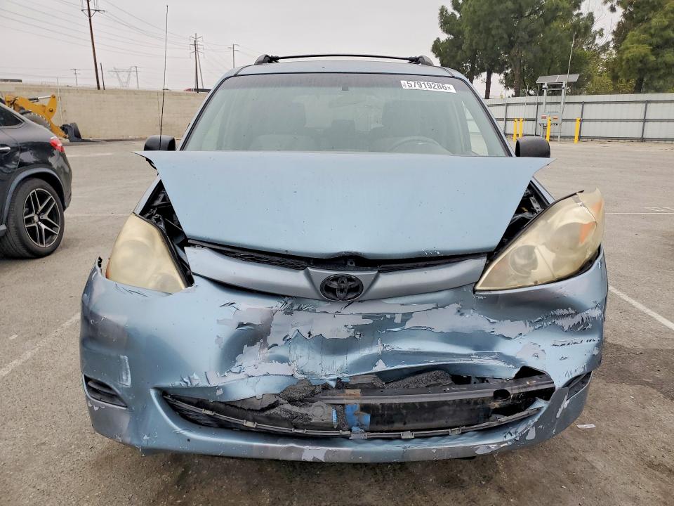 2008 Toyota Sienna მანქანა იყიდება აუქციონზე, vin: 5TDZK23C18S190354, აუქციონის ნომერი: 57919286