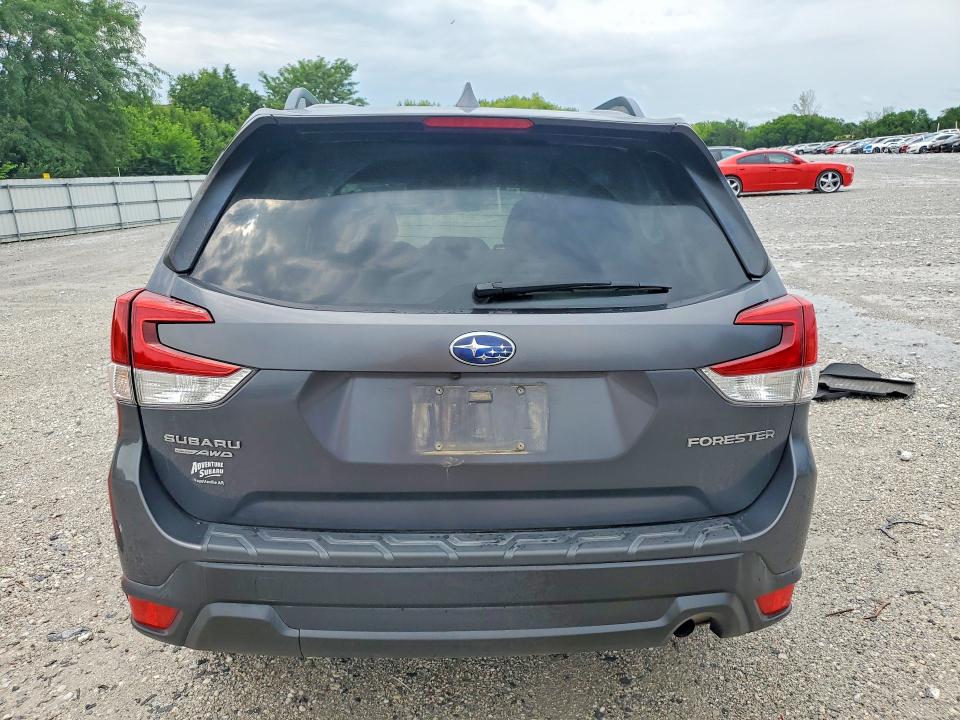 58842086 :رقم المزاد ، JF2SKAJCXMH427938 vin ، 2021 Subaru Forester مزاد بيع