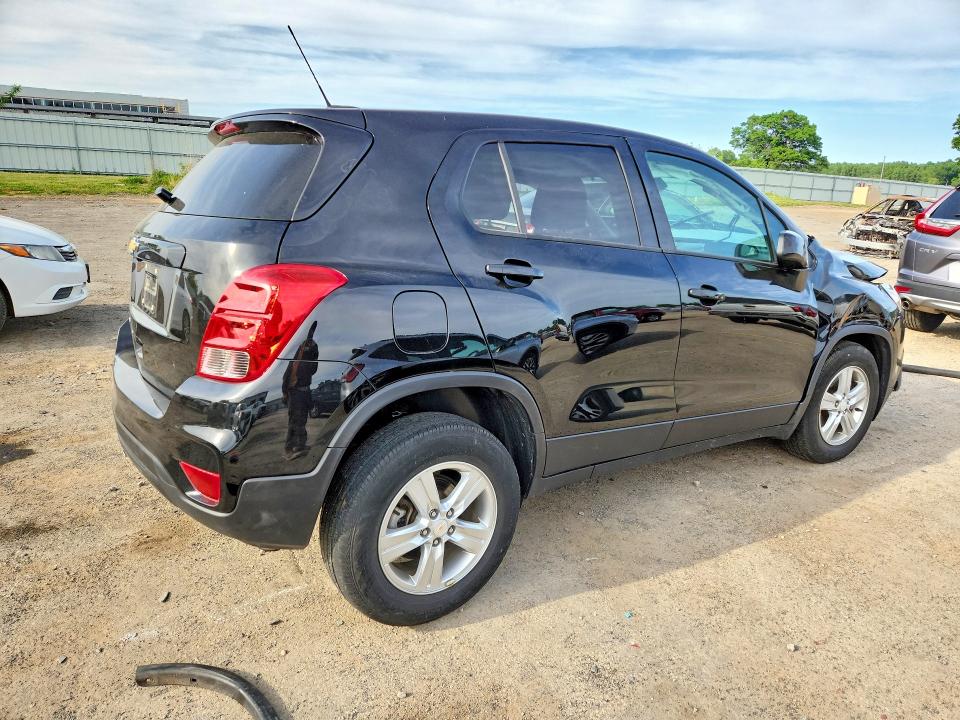 Продажа на аукционе авто 2022 Chevrolet Trax, vin: KL7CJNSM4NB553413, номер лота: 55642456
