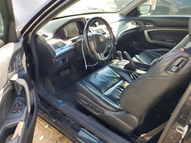 58621476 :رقم المزاد ، 1HGCS2B84BA005271 vin ، 2011 Honda Accord مزاد بيع