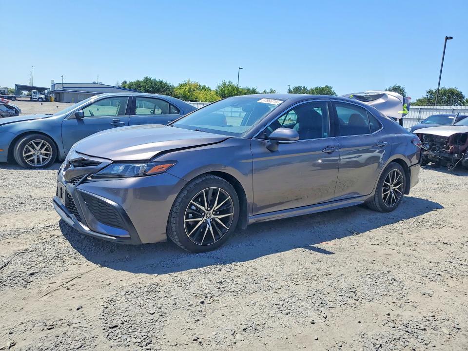 57866216 :رقم المزاد ، 4T1T11AK9PU767621 vin ، 2023 Toyota Camry مزاد بيع