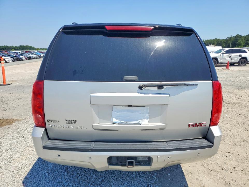 56276046 :رقم المزاد ، 1GKS1KE02BR175444 vin ، 2011 Gmc Yukon Xl مزاد بيع