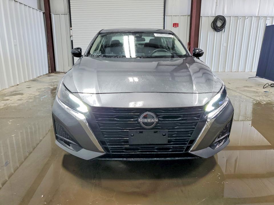 58440326 :رقم المزاد ، 1N4BL4DV5SN405067 vin ، 2025 Nissan Altima مزاد بيع