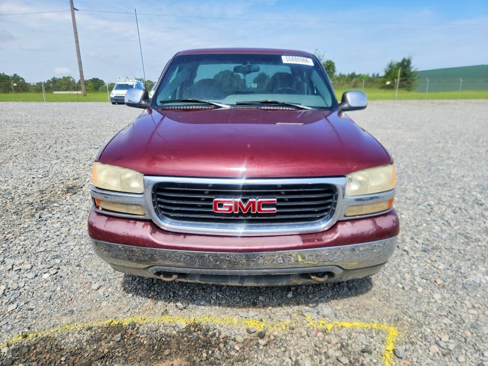 55880906 :رقم المزاد ، 1GTEC19T4YZ203089 vin ، 2000 Gmc New Sierra مزاد بيع