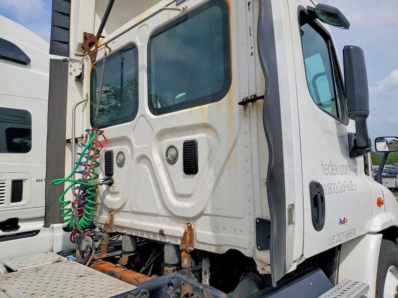 2016 Freightliner Cascadia 113 მანქანა იყიდება აუქციონზე, vin: 1FUBGAD41GLGU8636, აუქციონის ნომერი: 56163076