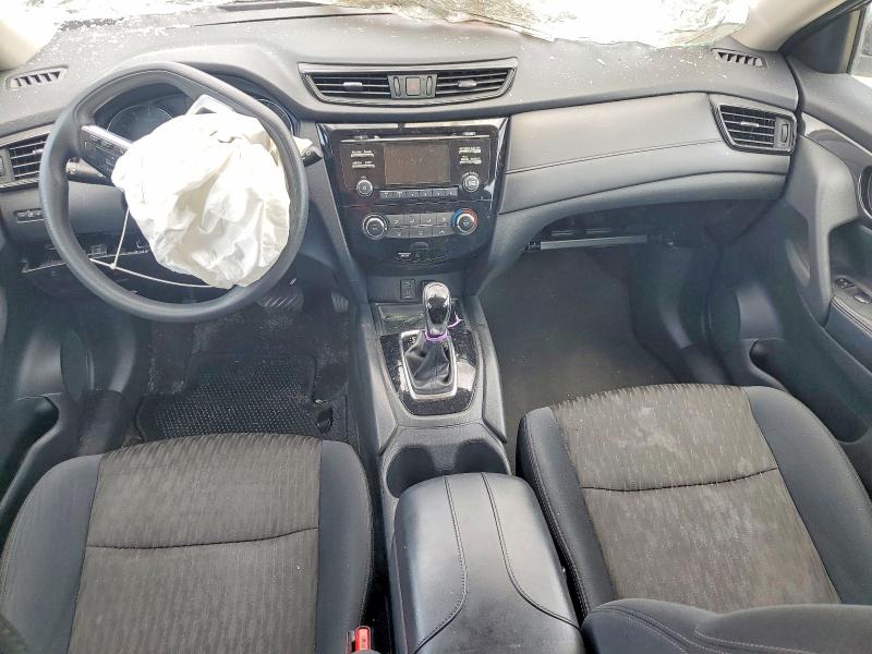 56625706 :رقم المزاد ، 5N1AT2MT0HC810732 vin ، 2017 Nissan Rogue مزاد بيع