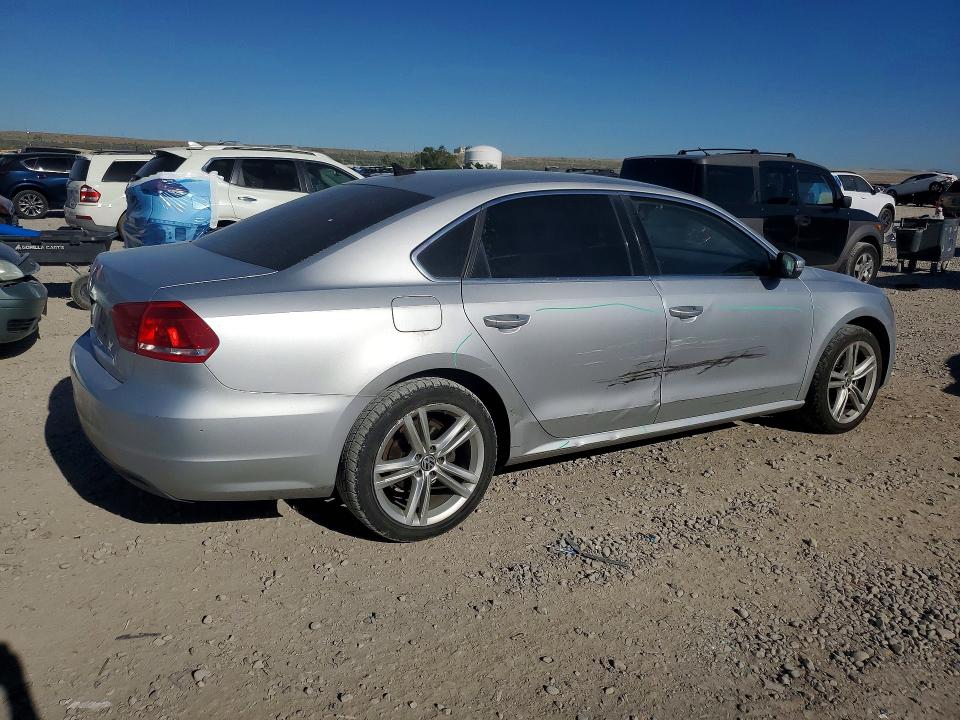Продаж на аукціоні авто 2014 Volkswagen Passat, vin: 1VWBN7A35EC102263, номер лоту: 57012226