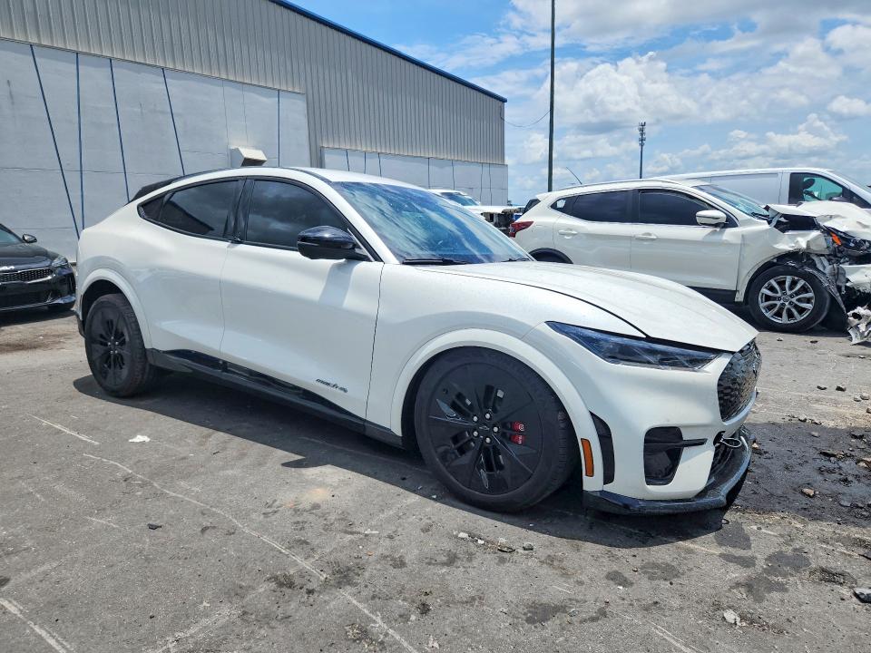 Продаж на аукціоні авто 2025 Ford Mustang Mach-e, vin: 3FMTK4SX8SMA51010, номер лоту: 57574066