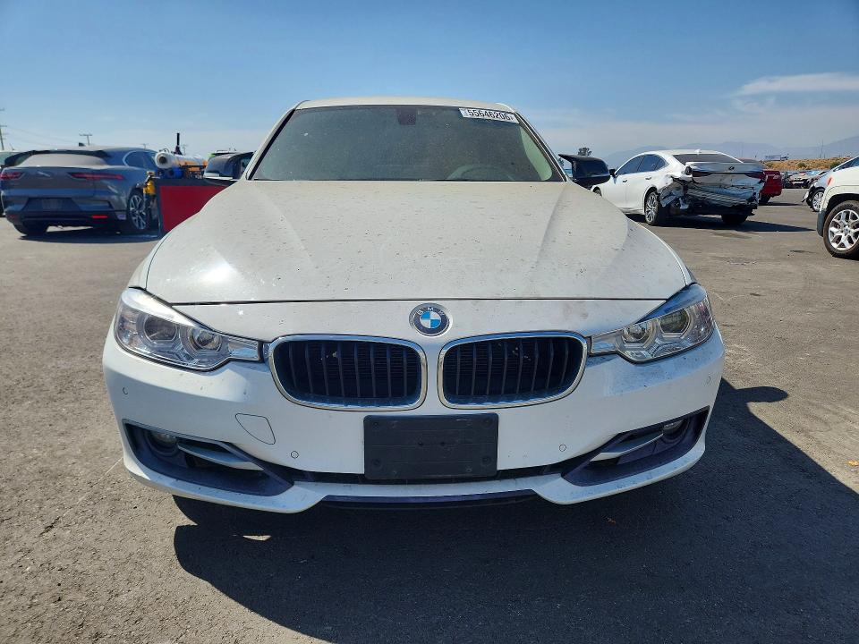 55646206 :رقم المزاد ، WBA3B1G55FNT03735 vin ، 2015 Bmw 320 مزاد بيع