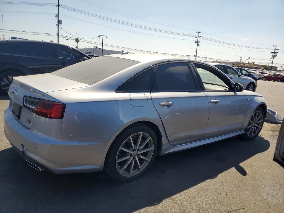 2018 Audi A6 მანქანა იყიდება აუქციონზე, vin: WAUF8AFCXJN102272, აუქციონის ნომერი: 58271086