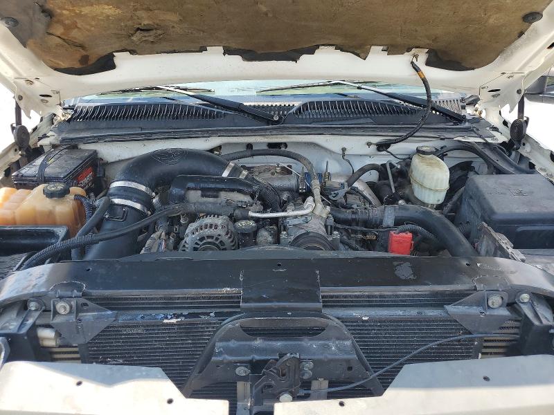 2004 Chevrolet Silverado მანქანა იყიდება აუქციონზე, vin: 1GCJK33284F223001, აუქციონის ნომერი: 58897316