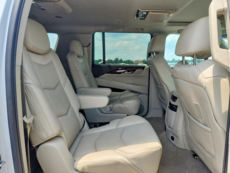 58011096 :رقم المزاد ، 1GYS4JKJ1GR114887 vin ، 2016 Cadillac Escalade مزاد بيع
