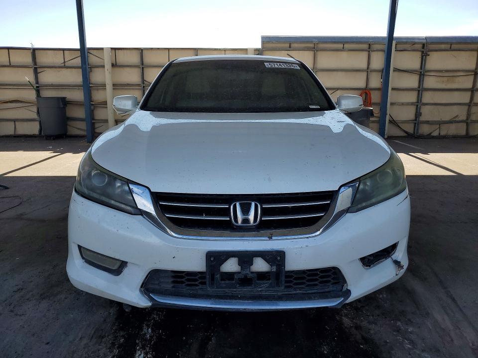 Продажа на аукционе авто 2013 Honda Accord, vin: 1HGCR3F87DA013119, номер лота: 57141326