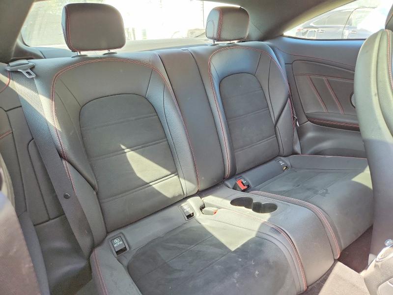 59000276 :رقم المزاد ، WDDWJ6EB3KF834029 vin ، 2019 Mercedes-benz C مزاد بيع