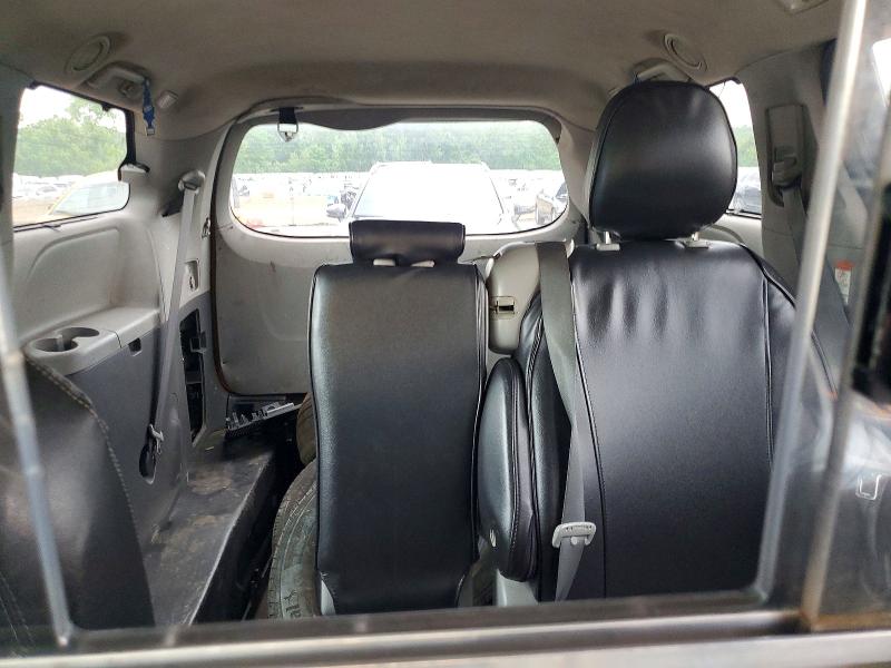 2016 Toyota Sienna მანქანა იყიდება აუქციონზე, vin: 5TDKK3DC4GS763462, აუქციონის ნომერი: 57136326