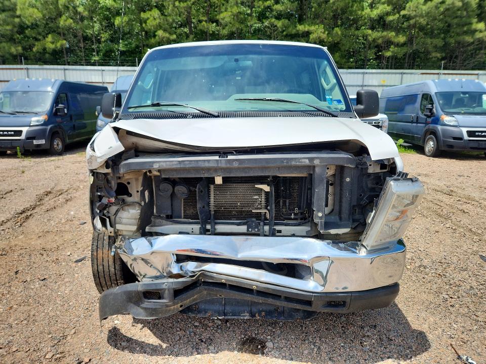 2013 Ford Econoline მანქანა იყიდება აუქციონზე, vin: 1FBSS3BL5DDA94259, აუქციონის ნომერი: 57937446