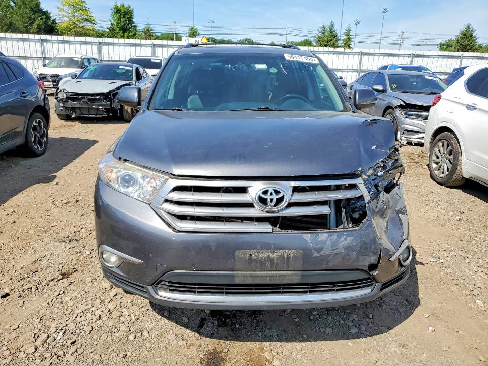 2012 Toyota Highlander მანქანა იყიდება აუქციონზე, vin: 5TDBK3EHXCS161153, აუქციონის ნომერი: 56417406